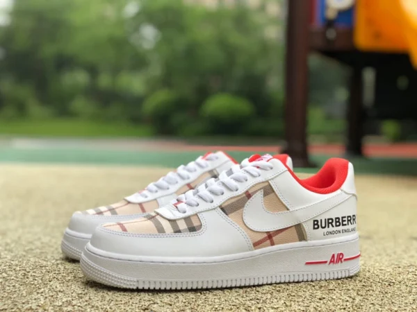 af1 blanc et rouge Burberry joint low Nike Air Force 1 Low 07 AF1 baskets décontractées burberry BL0068-288