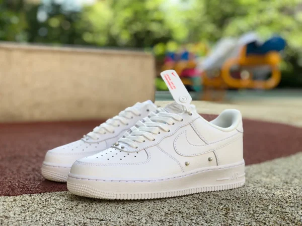 af1 pure blanc perle basse Nike Air force1 AF1 pure blanc perle air force baskets basses DQ0231-100