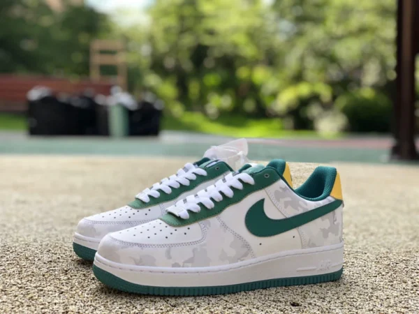 AF1 blanc vert jaune bas Nike Air Force 1'07 AF1 Air Force One baskets basses pour homme af1234-009