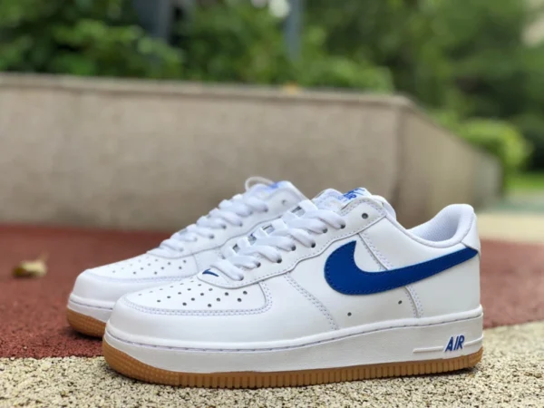 AF1 blanc et bleu caoutchouc brut bas Nike Air Force 1 Low "Since 82" baskets de sport classiques blanc et bleu dj3911-101