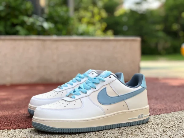 AF1 blanc bas Nike Air Force 1 Low '07 baskets basses Air Force One CW3388-202