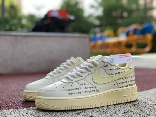 af1 blanc cassé jaune faible Nike Nike AIR FORCE 1 '07 baskets Air Force One pour hommes automne nouveau cw2288-111