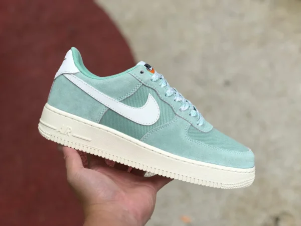 AF1 vert clair bas Nike Air Force 1 AF1 vert clair lac eau air force baskets basses décontractées DO9801-300