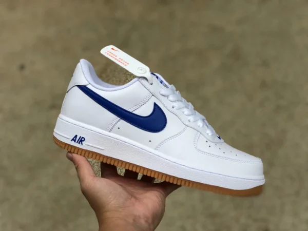 AF1 blanc et bleu bas Nike Air Force 1 Low Retro "Since 82" baskets décontractées classiques blanc et bleu DJ3911-101