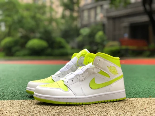 aj1mid blanc vert citron vert pur original Air Jordan 1 MID AJ1 blanc vert citron vert citron rétro décontracté mi-haut baskets BQ6472-131