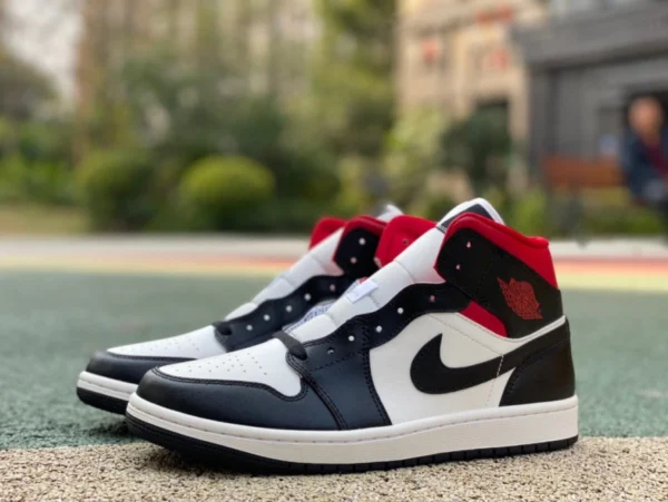 aj1mid noir et blanc rouge pur original Air Jordan 1 Mid AJ1 noir et blanc rouge interdit chaussures de basket-ball rétro rétro mi-hautes BQ6472-061