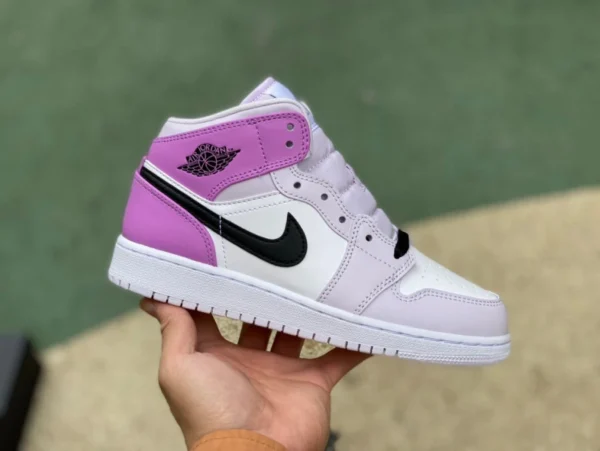 aj1mid blanc rose violet pur original Air Jordan 1 Mid AJ1 GS blanc rose rétro mi-haut chaussures de basket-ball DQ8423-501