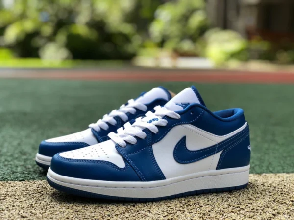 aj1 blanc bleu bas pur original Air Jordan 1 Low Marina Blue AJ1 blanc et bleu chaussures de basket DC0774-114