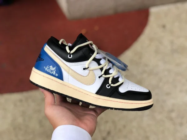 aj1 strap Lightning Low Air Jordan 1 LoAJ1 Lightning baskets basses rétro noires, blanches et bleues 553560-062