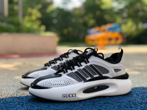 GUCCI Gucci glace noir et blanc