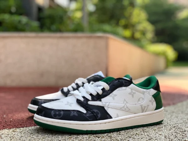 aj1 barb low-top lv joint blanc et vert travis Scott x Nike Air Jordan 1 Low AJ1 joint lv baskets basses TS joint barb DM7866-