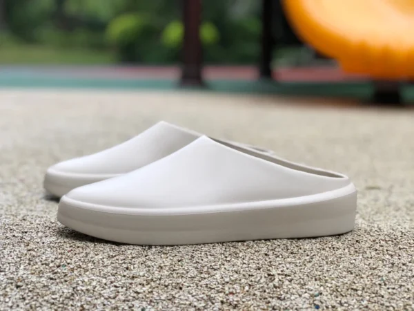 brouillard slip-on Fear of God 7th The California pantoufles décontractées à enfiler gris FG80-100EVA-Concrete