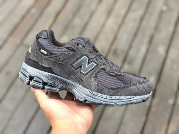 NB2002R Phantom Black Président Pure Original New Balance 2002R Protection Pack Phantom Black Destruction Coupe Irrégulière NB Retro Chaussures de Course M2002