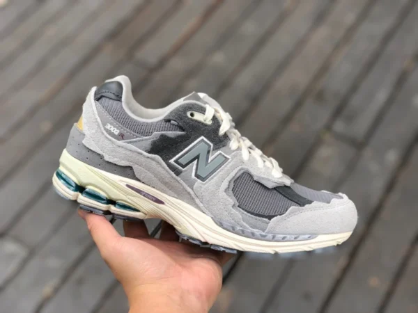 NB2002R Yunyu Gris Président Pur Original New Balance 2002R Protection Pack Yunyu Gris Destruction Coupe Irrégulière NB Rétro Chaussures de Course M2002