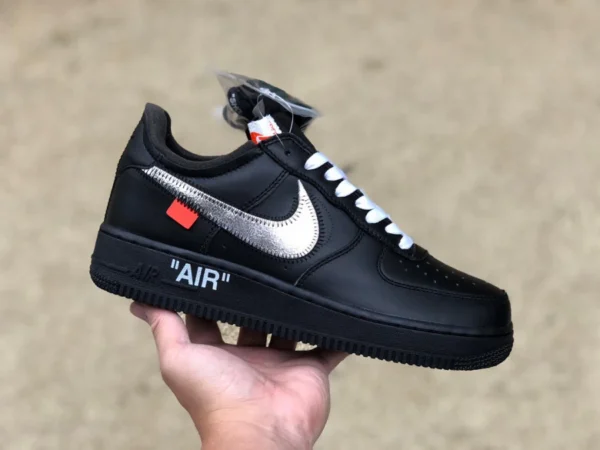 AF1 ow joint noir et blanc Nike Air Force 1 x OW joint AF1 black soul noir et blanc AV5210-001