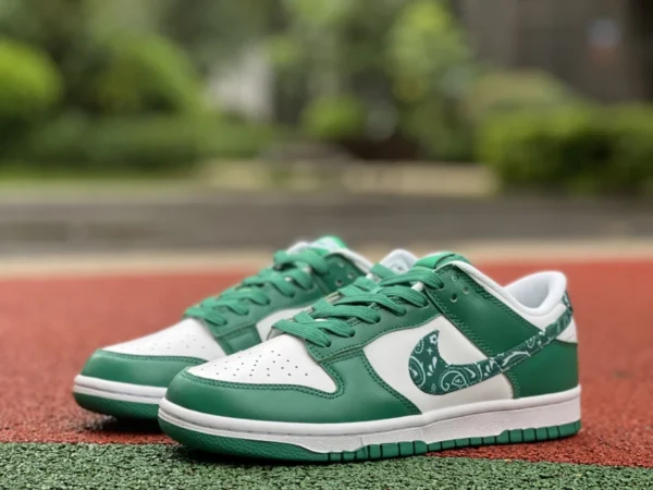 Dunk fleur de cajou blanche et verte, la version la plus rentable des baskets basses décontractées rétro pour femmes Nike Dunk fleur de cajou blanche et verte DH4401-102