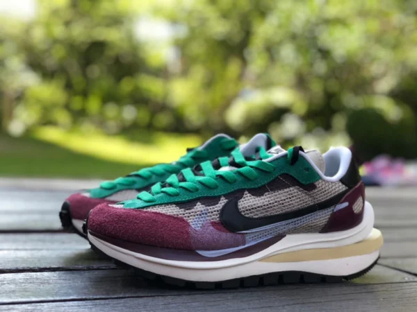 Sacai3.0 bordeaux pur original Nike Vaporwaffle x Sacai joint bordeaux chaussures de course DD3035-200