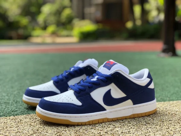 Dunk Los Angeles Dodgers pur original Nike SB Dunk Low "Los Angeles Dodgers" chaussures de skateboard Los Angeles Dodgers DO9395-400