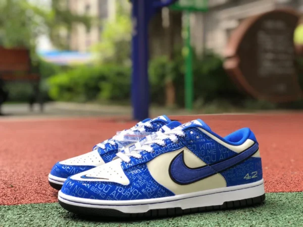 Dunk Blanc et Bleu 75e Anniversaire Nike Dunk Low 75e Anniversaire "Jackie Robinson" Legend No. 42 DV2122-400