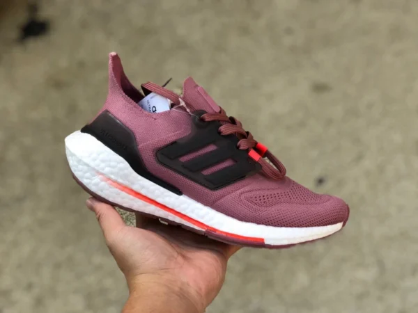 ub22 Adidas ULTRABOOST chaussures de course légères et respirantes pour femmes chaussures de sport basses résistantes à l'usure GX5588