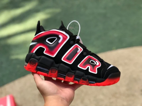 Big air Pippen noir et rouge dégradé Nike Air More Uptempo 96 Big Air Pippen 917593-100