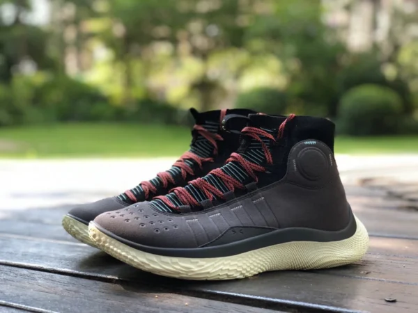 Under Armour Curry 4e génération marron et vert Under Armour Curry 4 Flotro Curry 4e génération réplique chaussures de basket-ball montantes pratiques et résistantes à l'usure 3024861-101