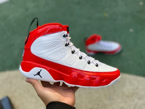 aj9 cuir verni blanc et rouge Air Jordan 9 AJ9 Gym Red chaussures de basket-ball en cuir verni rouge gym AJ blanc et rouge en édition limitée 302370-160