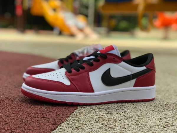 aj1 Chicago low Air Jordan 1 Golf Chicago AJ1 baskets Chicago blanches et rouges DD9315-600