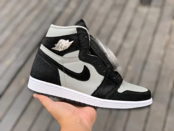 aj1 Panda Plush 2.0 Air Jordan 1 High OG Femme "Twist 2.0" Noir Gris DZ2523-001