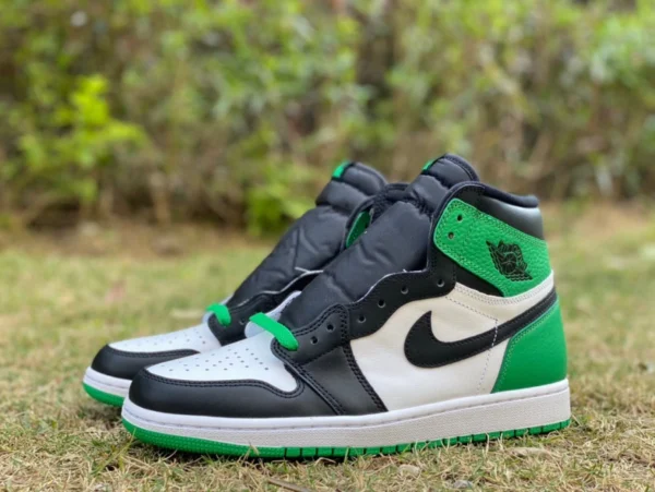 ajLucky Green High Top Air Jordan 1 High OG « Lucky Green » Noir et blanc Green Toe High Top DZ5485-031