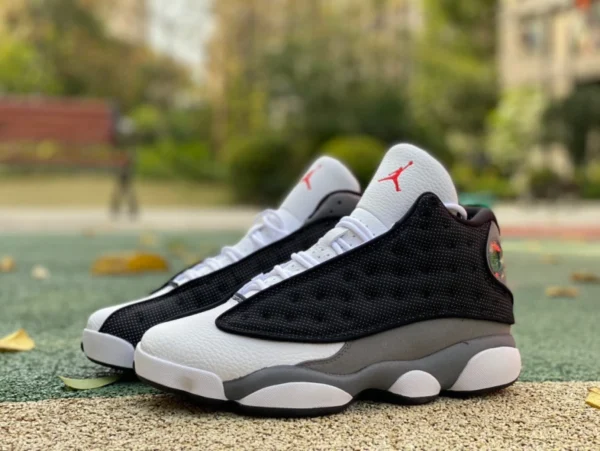 aj13 noir et gris haut oeil de chat 3D Air Jordan 13 "Black Flint" noir silex réfléchissant 3M DJ5982-060