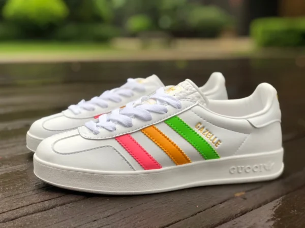 Gucci co-marqué Adidas blanc et noir Gucci x Adidas Gucci co-marqué Adidas Originals Gazelle "Esquisite Gucci" série antilope basse