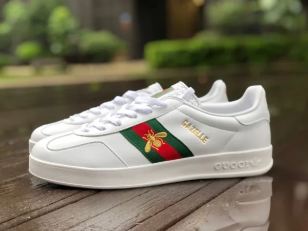 Gucci co-marqué Adidas blanc et noir Gucci x Adidas Gucci co-marqué Adidas Originals Gazelle "Esquisite Gucci" série antilope basse