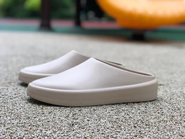 brouillard slip-on Fear of God 7th The California pantoufles décontractées à enfiler gris FG80-100EVA-Concrete