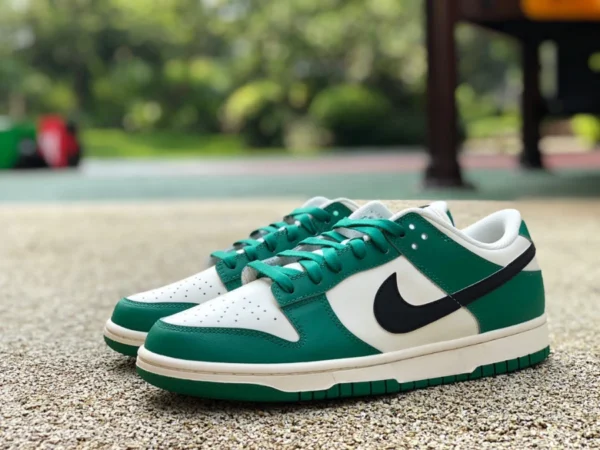 Dunk Blanc Vert Noir Hook Lottery Nike Dunk Low "Lottery" DR9654-100