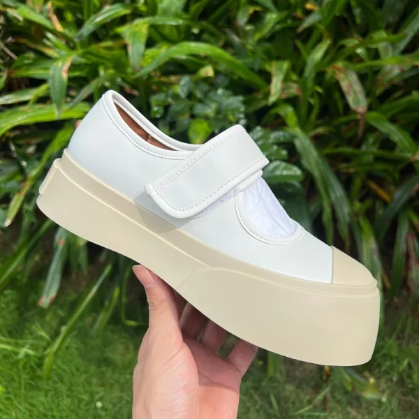 MARNI Velcro blanc Logo MARNI en cuir de vache Mary Jane Les baskets mode Velcro pour femme