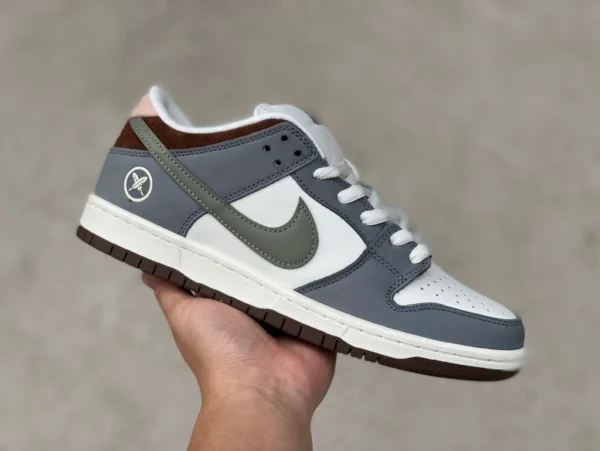 Dunk blanc gris marron Yuto Horigome x Nike SB Dunk Low fq1180-001