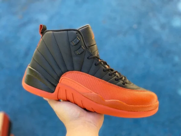 aj12 noir orange montant Air Jordan 12 WMNS "Brilliant Orange" orange vif FD9101-081