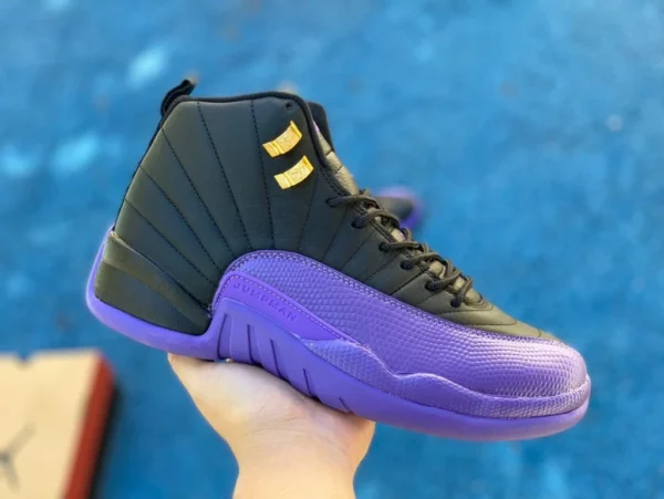 aj12 noir violet haut Air Jordan 12 Noir/Field Purple-Metallic Gold-Taxi noir violet CT8013-