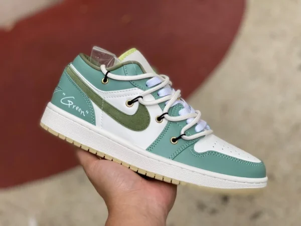 aj1 sanglé blanc et vert bas Air Jordan 1 Low CNY Chinese Year AJ1 vert et blanc chaussures de basket-ball rétro basses FD9906-131