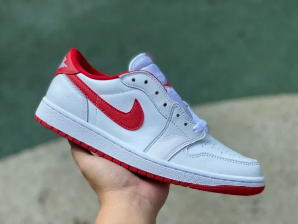 aj1 blanc rouge bas Air Jordan 1 Low OG « University Red » cz0790-161