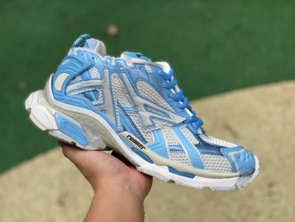 Balenciaga 7.0 North Carolina Blue M pur original Balenciaga Runner Grafhti maille à lacets coupe basse sports et loisirs