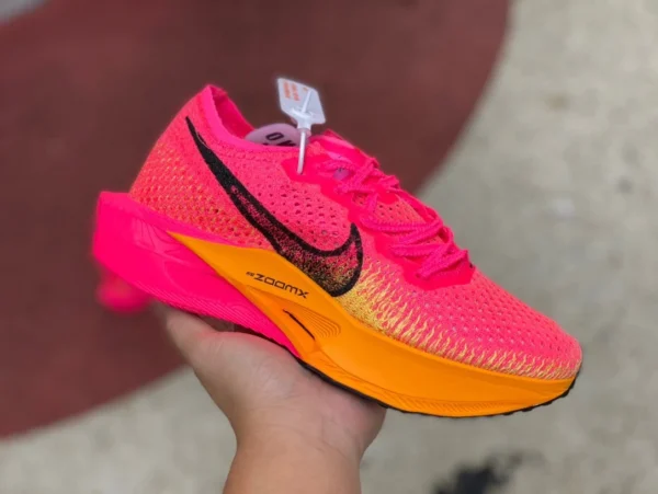 nike marathon rose Nike Vaporfly 3 Proto plaque de carbone marathon chaussures de course DV4129600