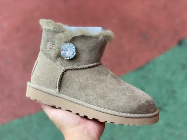 UGG Short Light Green Diamond UGG Bailey Mini Bailey Button 11 Boot Bottes de neige courtes en peau de mouton et velours