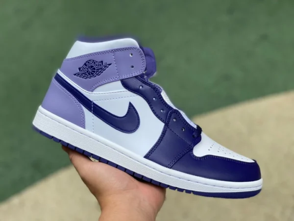 aj1mid blanc et violet pur original Air Jordan 1 Mid AJ1 blanc et violet chaussures de basket-ball de sport mi-haut pour hommes DQ8426515