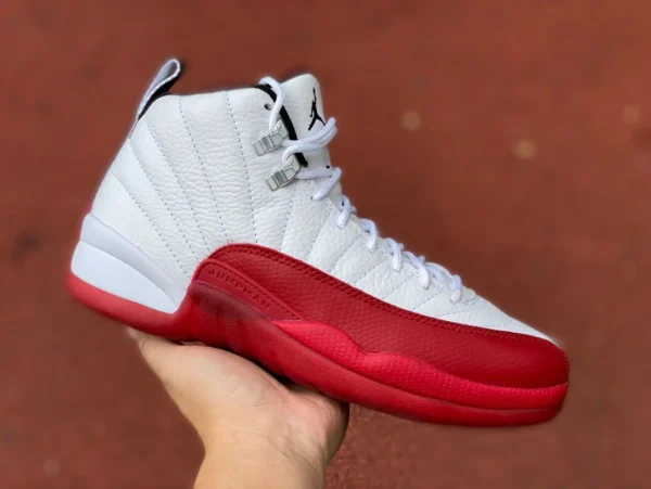 aj12 blanc et rouge haut J pur original AIR JORDAN 12 Retro "Cherry" Cherry chaussures de basket-ball montantes pour hommes CT8013-116