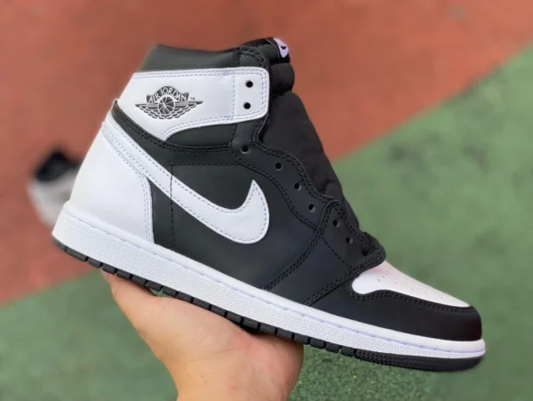 aj1 haut noir et blanc AirJordan 1 AJ 1 High OG "Reverse Panda" dz5485-010