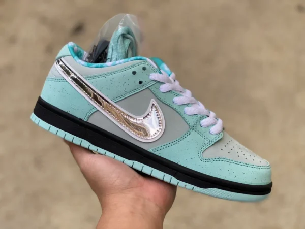 Dunk Tiffany & Co. x Nike Dunk Low Tiffany baskets communes basses BV1310-402