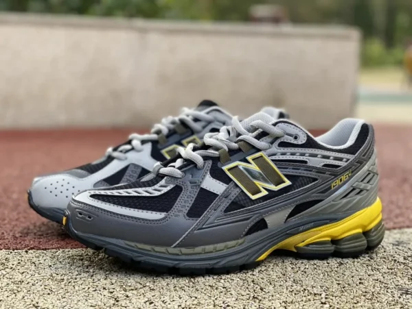 NB1906 gris jaune New BalanceM1906NA