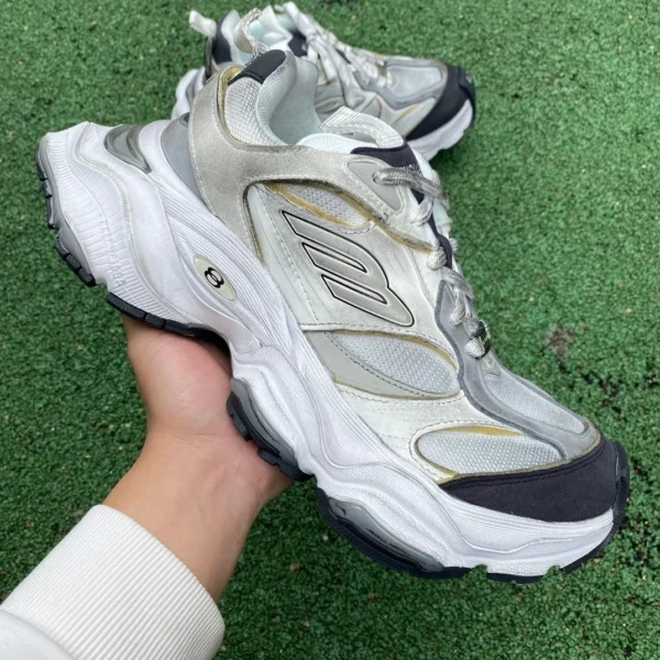 Balenciaga 11e génération Blanc Gris Jaune Édition Président Balenciaga Balenciaga CARGO Bout rond à lacets Chaussures basses décontractées Paris 11e génération